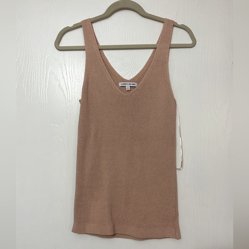 Elizabeth and James sweater tank size medium
